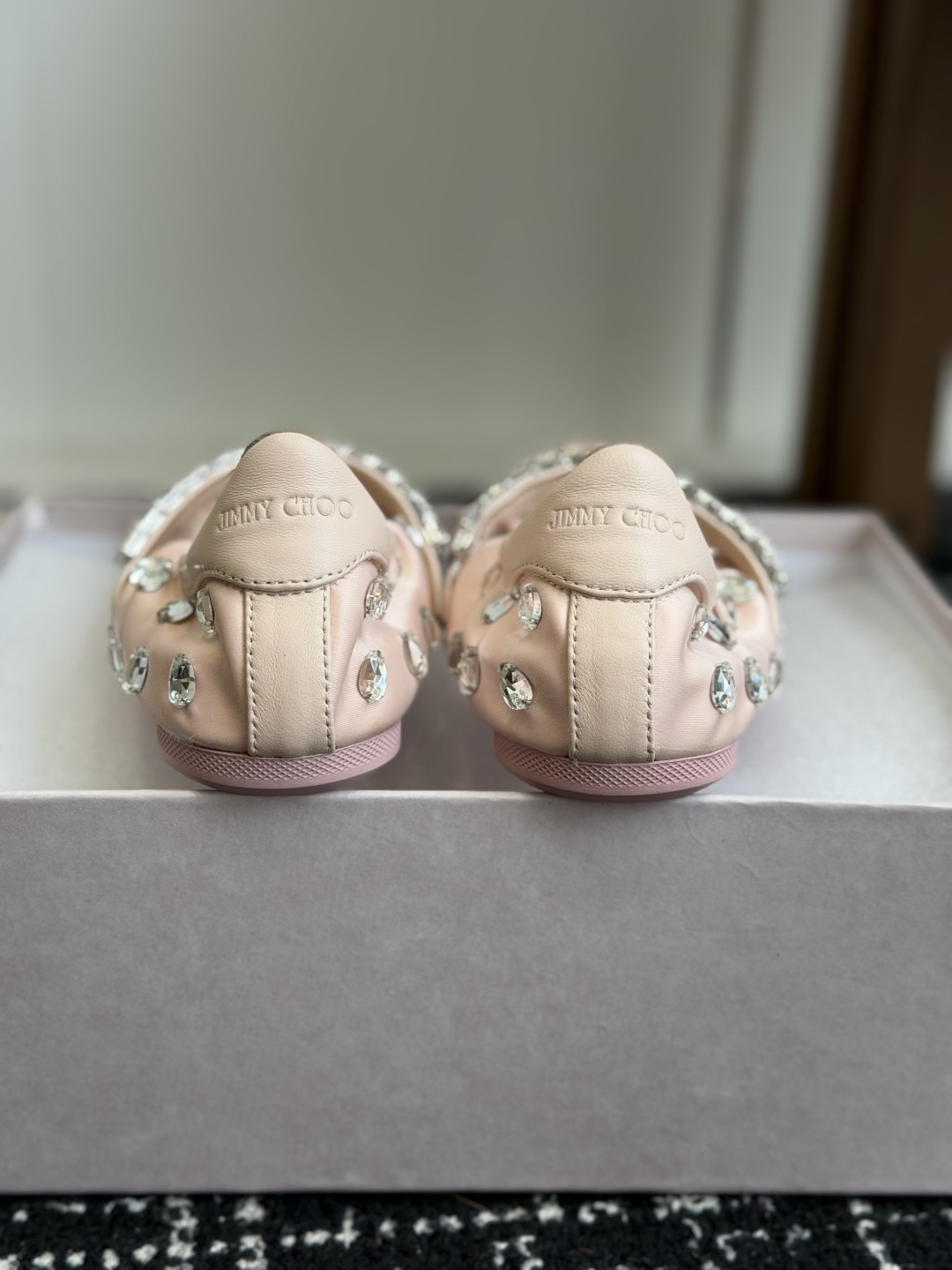 代购级 Jimmy Choo 26ss JC家钻链、芭蕾舞隆重上新啦！ 巨美，超有气质的一款鞋子~脚感无敌了！上脚妥妥的