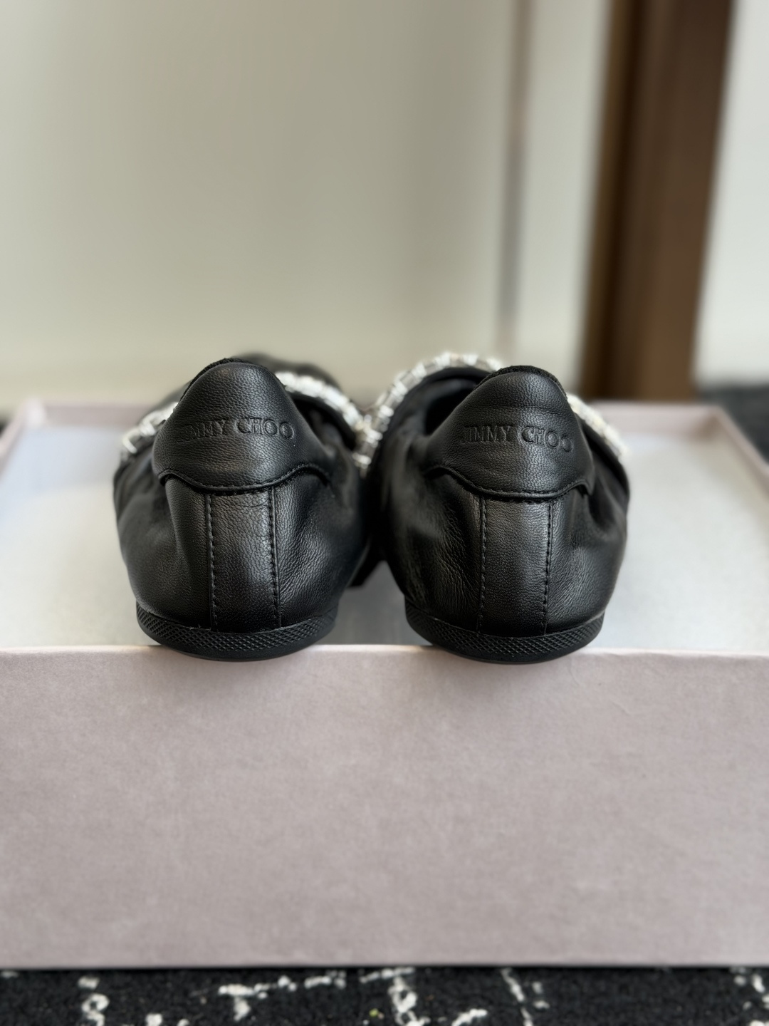 代购级 Jimmy Choo 26ss JC家钻链、芭蕾舞隆重上新啦！ 巨美，超有气质的一款鞋子~脚感无敌了！上脚妥妥的