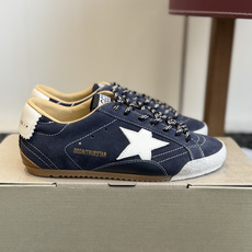 代购级女款 情侣款 男士+10 GGDB Golden Goose 星星运动鞋板鞋休闲鞋 延续品牌标志性的做旧脏脏鞋风格 代购级女款 情侣款 男士+10 GGDB Golden Goose 星星运动鞋板鞋休闲鞋 延续品牌标志性的做旧脏脏鞋风格