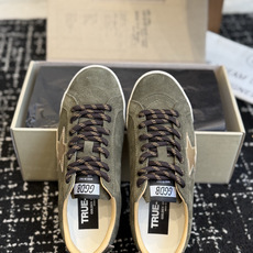 代购级女款 情侣款 男士+10 GGDB Golden Goose 星星运动鞋板鞋休闲鞋 延续品牌标志性的做旧脏脏鞋风格 代购级女款 情侣款 男士+10 GGDB Golden Goose 星星运动鞋板鞋休闲鞋 延续品牌标志性的做旧脏脏鞋风格