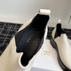 东莞代购级 The row_经典切尔西短靴! the row 极简天花板切尔西靴,各大网红博主推荐 一如既往的它把持着自 东莞代购级 The row_经典切尔西短靴! the row 极简天花板切尔西靴,各大网红博主推荐 一如既往的它把持着自