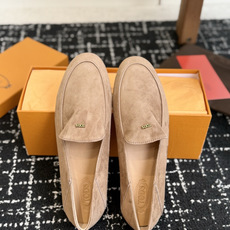 代购级 TOD'S 2026新款羊京乐福鞋✨ 意大利TOD'S经典款,极简百搭平底乐福 利落鞋型,日常通勤都适配,低调高 代购级 TOD'S 2026新款羊京乐福鞋✨ 意大利TOD'S经典款,极简百搭平底乐福 利落鞋型,日常通勤都适配,低调高