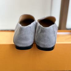 代购级 TOD'S 2026新款羊京乐福鞋✨ 意大利TOD'S经典款,极简百搭平底乐福 利落鞋型,日常通勤都适配,低调高 代购级 TOD'S 2026新款羊京乐福鞋✨ 意大利TOD'S经典款,极简百搭平底乐福 利落鞋型,日常通勤都适配,低调高