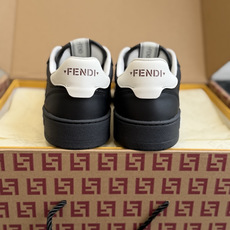 东莞代购级FENDI芬迪爆款系列 情侣款 休闲运动鞋板鞋 FD match设计师打造的经典运动鞋,注入FF复古的设计 东莞代购级FENDI芬迪爆款系列 情侣款 休闲运动鞋板鞋 FD match设计师打造的经典运动鞋,注入FF复古的设计