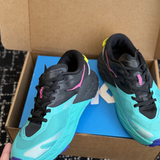代购级 HOKA ONE ONE SPEEDGOAT 7 男女款越野跑鞋 硬核户外全能款,舒适百搭,慢跑徒步都适配 搭载 代购级 HOKA ONE ONE SPEEDGOAT 7 男女款越野跑鞋 硬核户外全能款,舒适百搭,慢跑徒步都适配 搭载