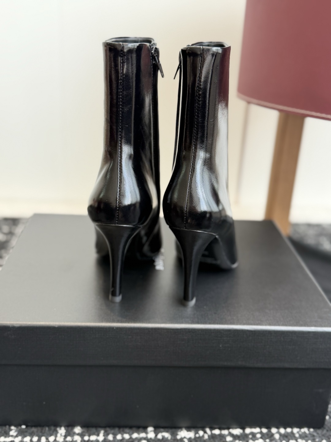 代购级 YSL｜Yvette 圣罗兰高跟直筒短靴 大长腿必备 精致尖头高跟，气场拉满 多面料可选｜牛油皮/麂皮/豹纹马毛
