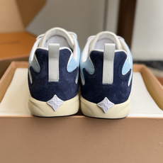 代购级 LV FW26 Shoes Parts 复古休闲运动鞋✨ 鞋面尼龙防水布搭配小牛皮拼接,手感丝滑,整体鞋身超轻, 代购级 LV FW26 Shoes Parts 复古休闲运动鞋✨ 鞋面尼龙防水布搭配小牛皮拼接,手感丝滑,整体鞋身超轻,