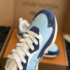 代购级 LV FW26 Shoes Parts 复古休闲运动鞋✨ 鞋面尼龙防水布搭配小牛皮拼接,手感丝滑,整体鞋身超轻, 代购级 LV FW26 Shoes Parts 复古休闲运动鞋✨ 鞋面尼龙防水布搭配小牛皮拼接,手感丝滑,整体鞋身超轻,