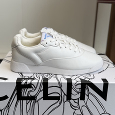 代购级 CELINE × Reebok联名运动鞋发售 复古运动风又有新鞋值得收藏了👟 Freestyle by CELI 代购级 CELINE × Reebok联名运动鞋发售 复古运动风又有新鞋值得收藏了👟 Freestyle by CELI