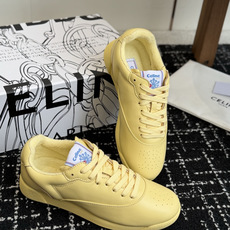 代购级 CELINE × Reebok联名运动鞋发售 复古运动风又有新鞋值得收藏了👟 Freestyle by CELI 代购级 CELINE × Reebok联名运动鞋发售 复古运动风又有新鞋值得收藏了👟 Freestyle by CELI