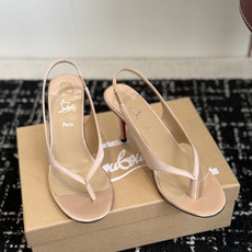 代购级 Christian Louboutin红底夹趾凉鞋 面料:真丝印花,质感细腻通透 标志性红底+细高跟设计,后绊带 代购级 Christian Louboutin红底夹趾凉鞋 面料:真丝印花,质感细腻通透 标志性红底+细高跟设计,后绊带