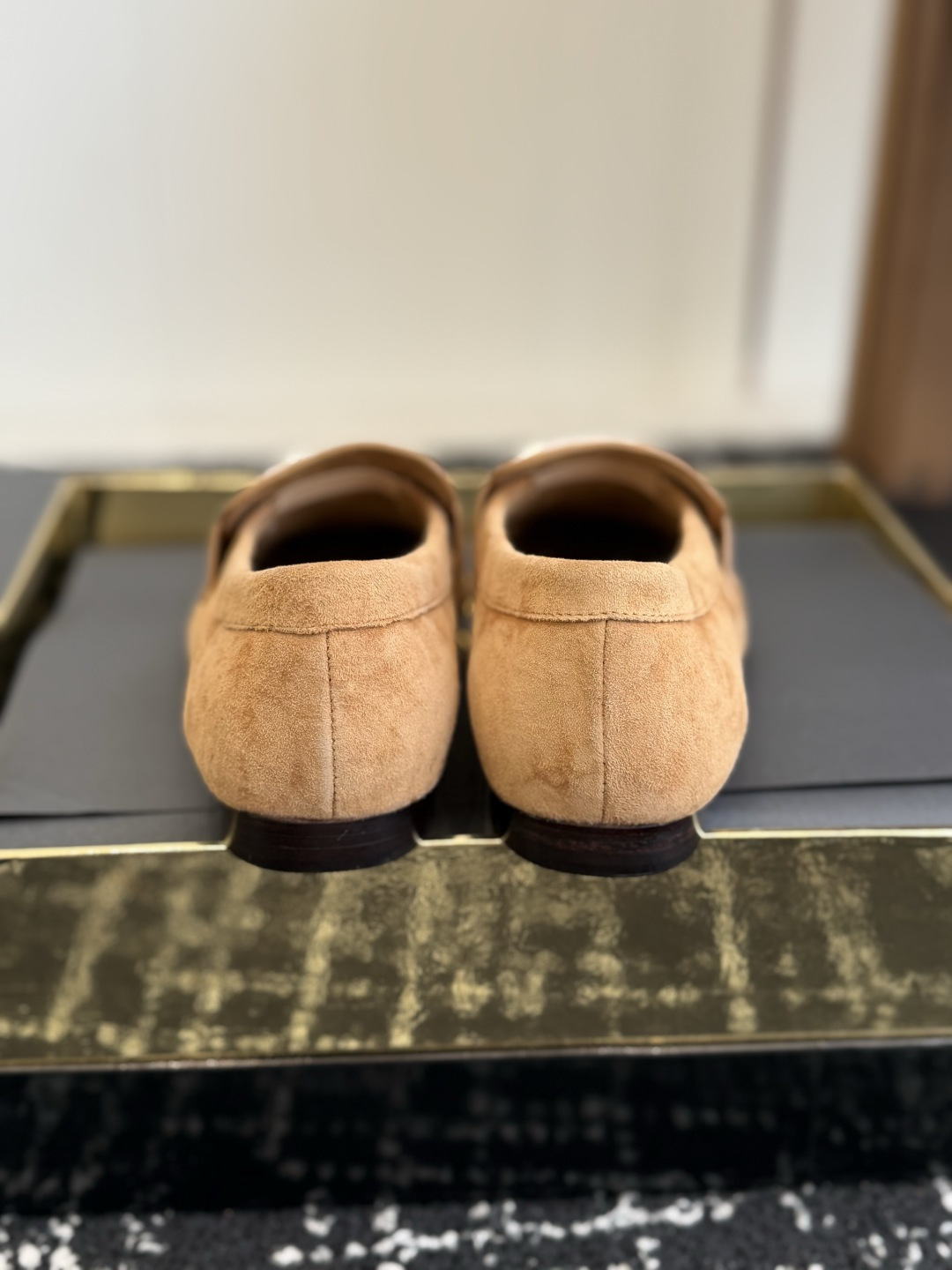 代购级女款｜男士+20 CL红底鞋乐福鞋 经典轻奢红底系列乐福单鞋，自带贵气氛围感，日常通勤、宴会都能hold住！ ▫️