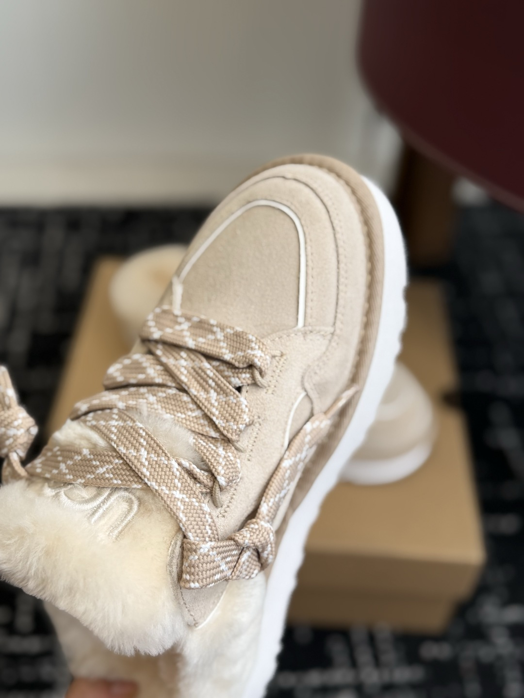 代购级 UGG Lowmel梅尔休闲穆勒鞋 秋冬新款懒人穆勒雪地鞋，时髦感和保暖感双双在线！ ▫️鞋面选用高丝光牛绒，质