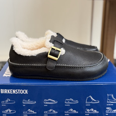 代购级 BIRKENSTOCK勃肯羊毛全包单鞋 小红书爆款断货款,原版开发,复古慵懒风直接拉满! ▫️面料:鞋面采用顶级 代购级 BIRKENSTOCK勃肯羊毛全包单鞋 小红书爆款断货款,原版开发,复古慵懒风直接拉满! ▫️面料:鞋面采用顶级