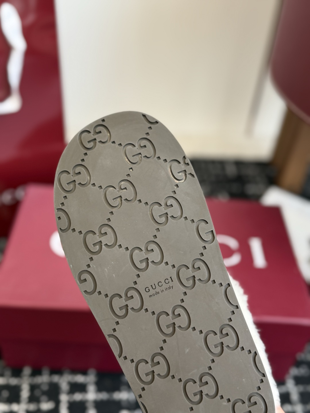 东莞代购级 Gucci GG穆勒羊毛拖鞋｜秋冬氛围感单品 经典马衔扣元素，重新诠释品牌复古格调，上脚慵懒又显贵！ ▫️面