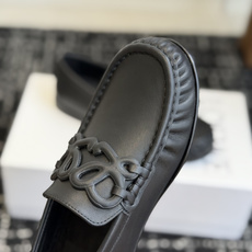 代购级 LOEWE罗意威乐福鞋| 经典Anagram浮雕logo乐福,自带松弛高级感,通勤、日常、穿搭出片都很适配✨ ▫ 代购级 LOEWE罗意威乐福鞋| 经典Anagram浮雕logo乐福,自带松弛高级感,通勤、日常、穿搭出片都很适配✨ ▫