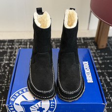 代购级 品牌:Birkenstock勃肯 羊毛中筒雪地靴 ▫️面料:高丝光牛反绒,绒感细腻柔和,质感高级耐穿 ▫️内里: 代购级 品牌:Birkenstock勃肯 羊毛中筒雪地靴 ▫️面料:高丝光牛反绒,绒感细腻柔和,质感高级耐穿 ▫️内里: