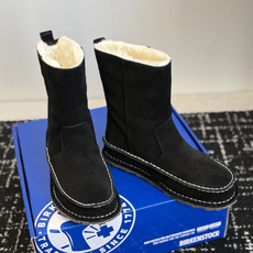 代购级 品牌:Birkenstock勃肯 羊毛中筒雪地靴 ▫️面料:高丝光牛反绒,绒感细腻柔和,质感高级耐穿 ▫️内里: 代购级 品牌:Birkenstock勃肯 羊毛中筒雪地靴 ▫️面料:高丝光牛反绒,绒感细腻柔和,质感高级耐穿 ▫️内里: