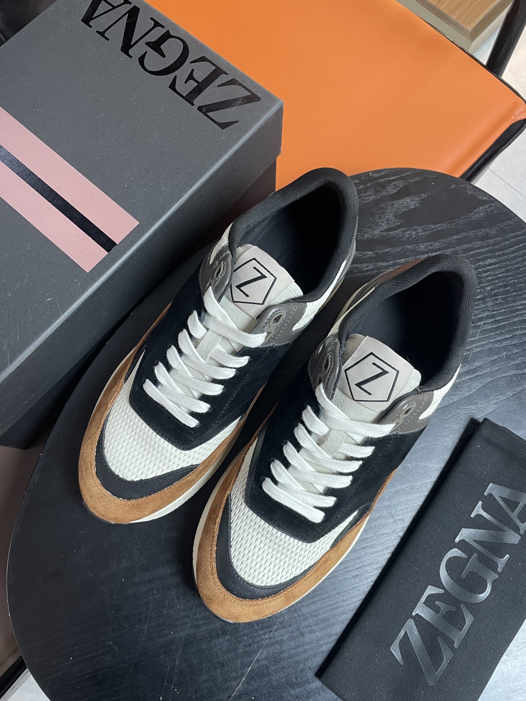 Zegna Men's Luxury Leather Sneakers - Stylish, Comfortable & Durable 3 cmp i1741842893671 9117 0 1