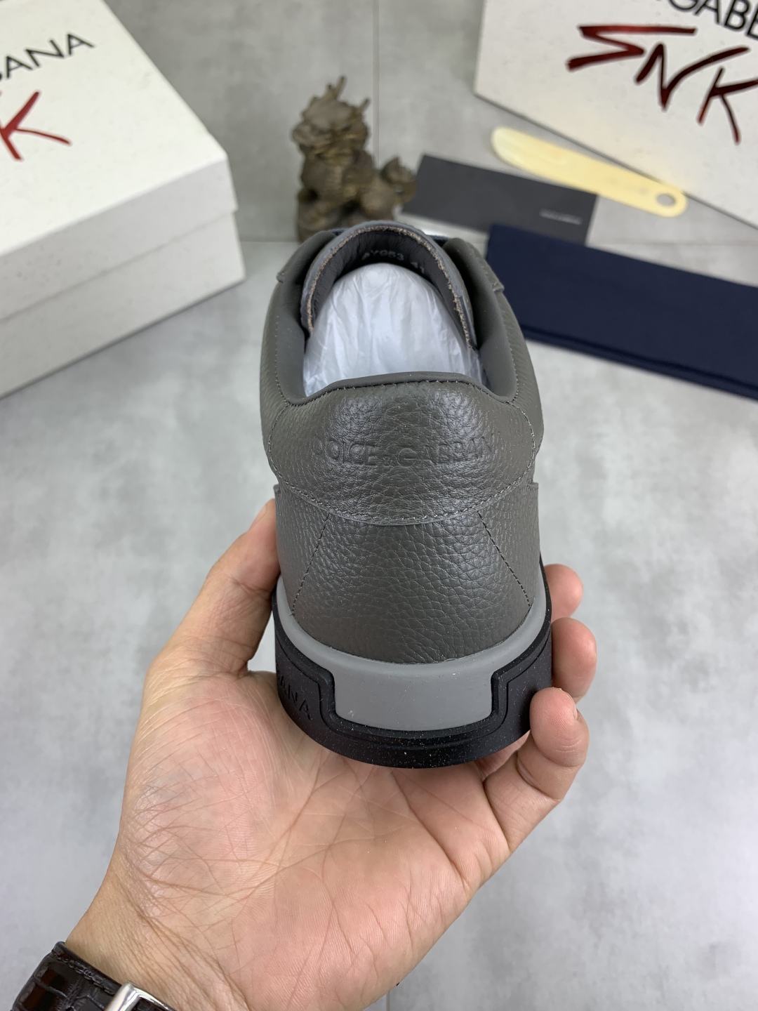 Dolce & Gabbana Men's Gray Leather Sneakers, Sizes 38-44 - Stylish & Comfortable 9 cmp i1741630764358 3064 0 7
