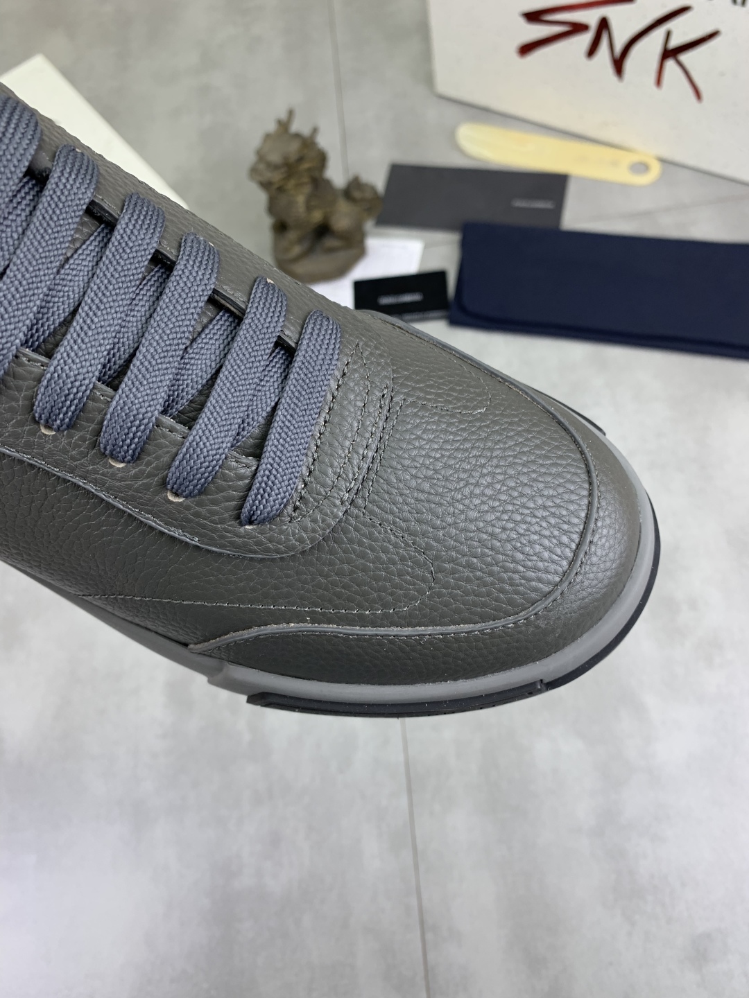 Dolce & Gabbana Men's Gray Leather Sneakers, Sizes 38-44 - Stylish & Comfortable 6 cmp i1741630764405 9542 0 4