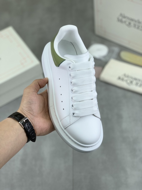 Alexander McQueen White Leather Sneakers for Couple - New 2025 Design 12 Alexander McQueen White Leather Sneakers for Couple - New 2025 Design