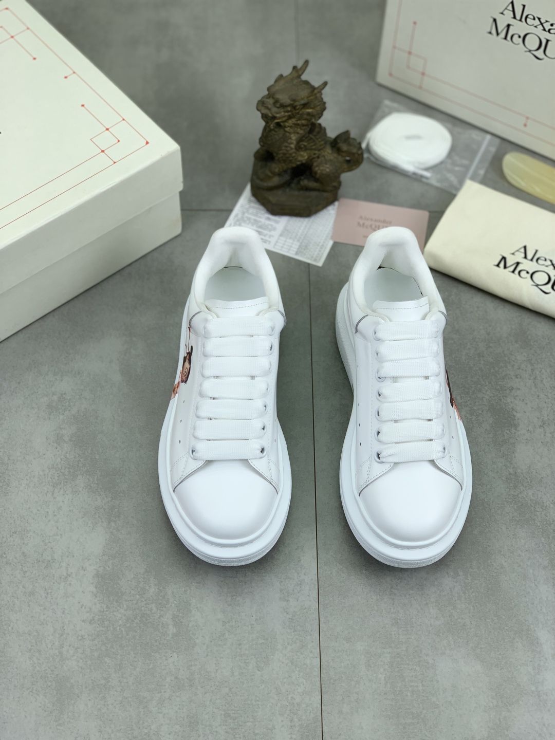 Alexander McQueen White Leather Sneakers With Cartoon Print, Size 35-45 3 cmp i1741631058999 5826 0 1