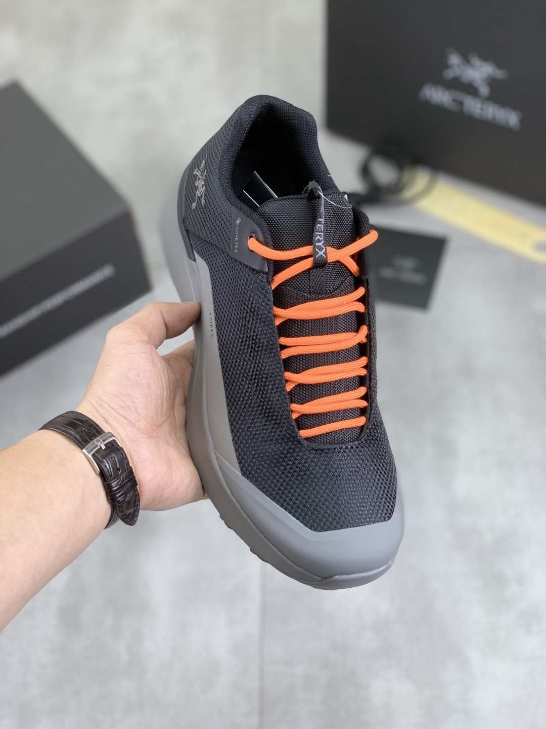 Precio de fábrica P330 Precio real El nuevo modelo de zapato del pájaro del principiante es finalmen