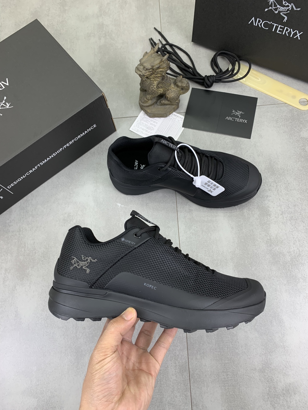 Precio de fábrica P330 Precio real El nuevo modelo de zapato del pájaro del principiante es finalmen