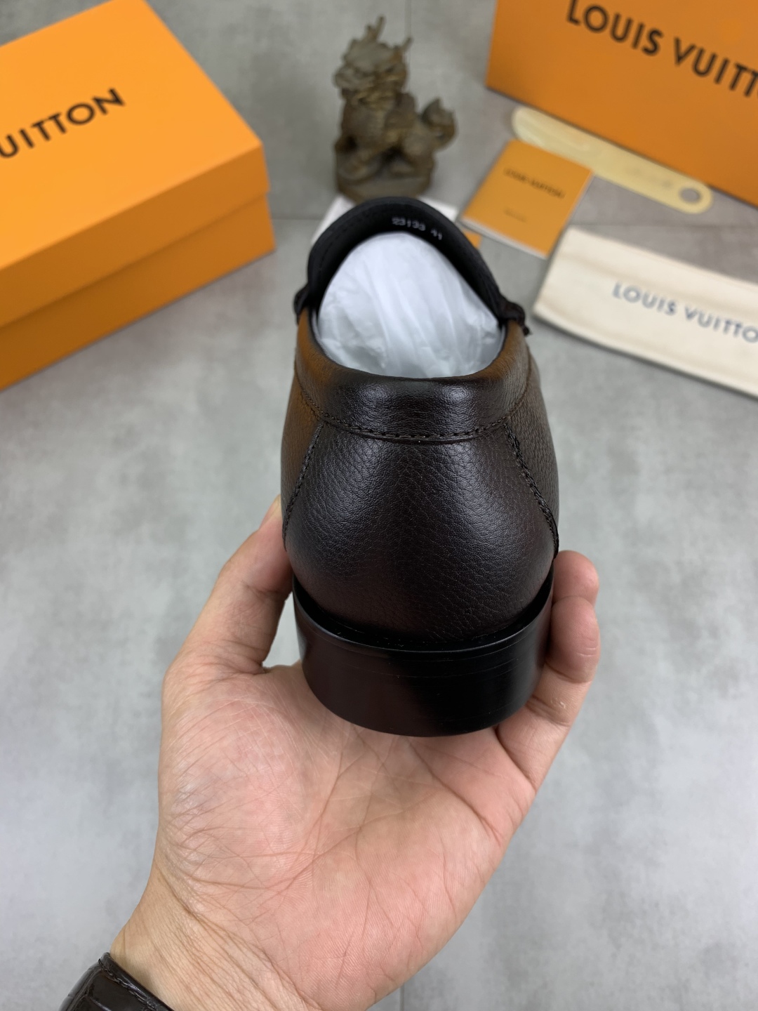 Louis Vuitton Classic Leather Loafers - Premium Quality & Comfort 9 cmp i1742485954701 175 0 7