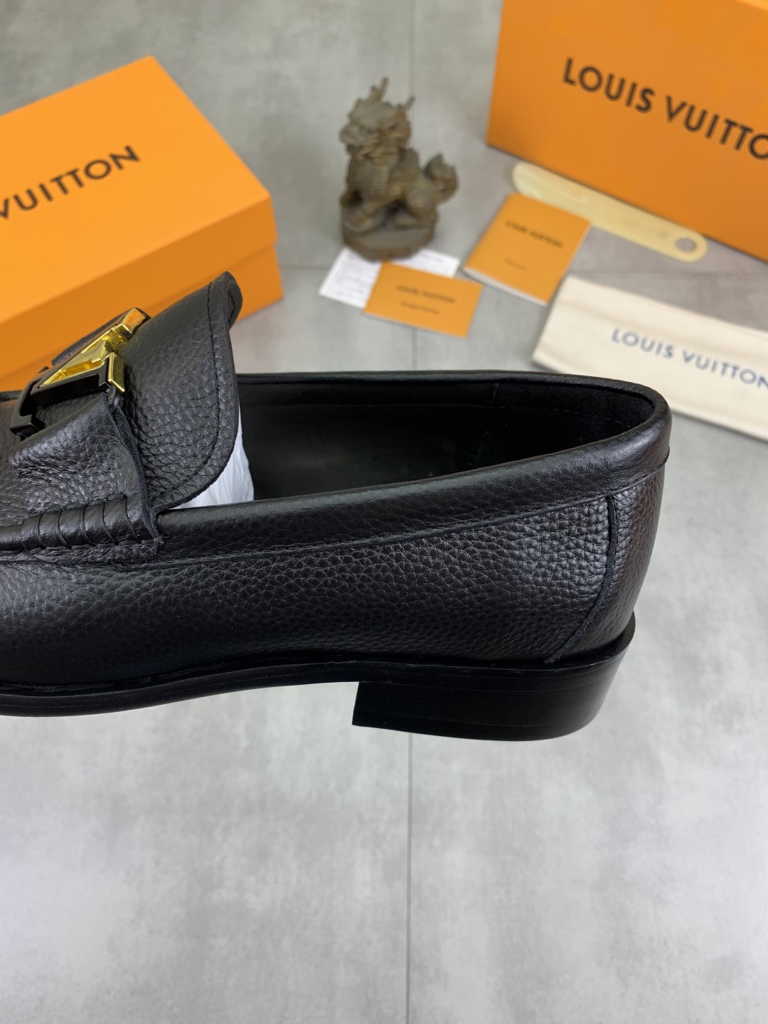 Louis Vuitton Leather Loafers for Men - Classic Style & Premium Quality 8 cmp i1742485996562 3547 0 6
