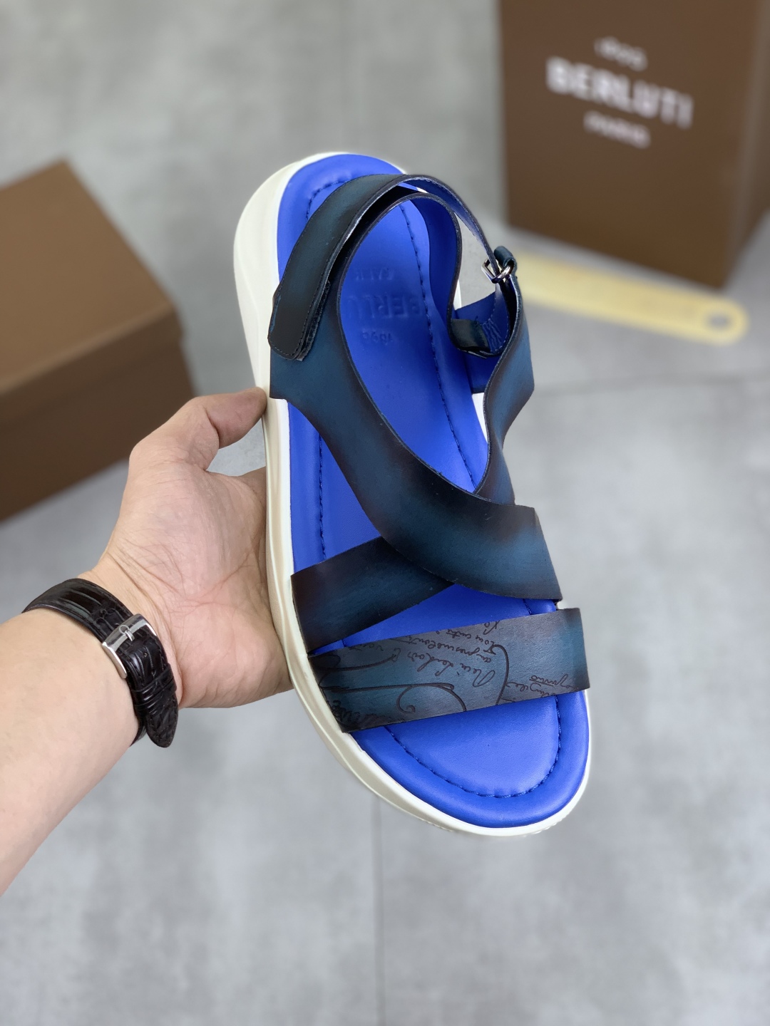 Berluti Men's Leather Sandals, Luxurious Italian Craftsmanship, Sizes 40-44 2 cmp i1742571473588 8267 0 0