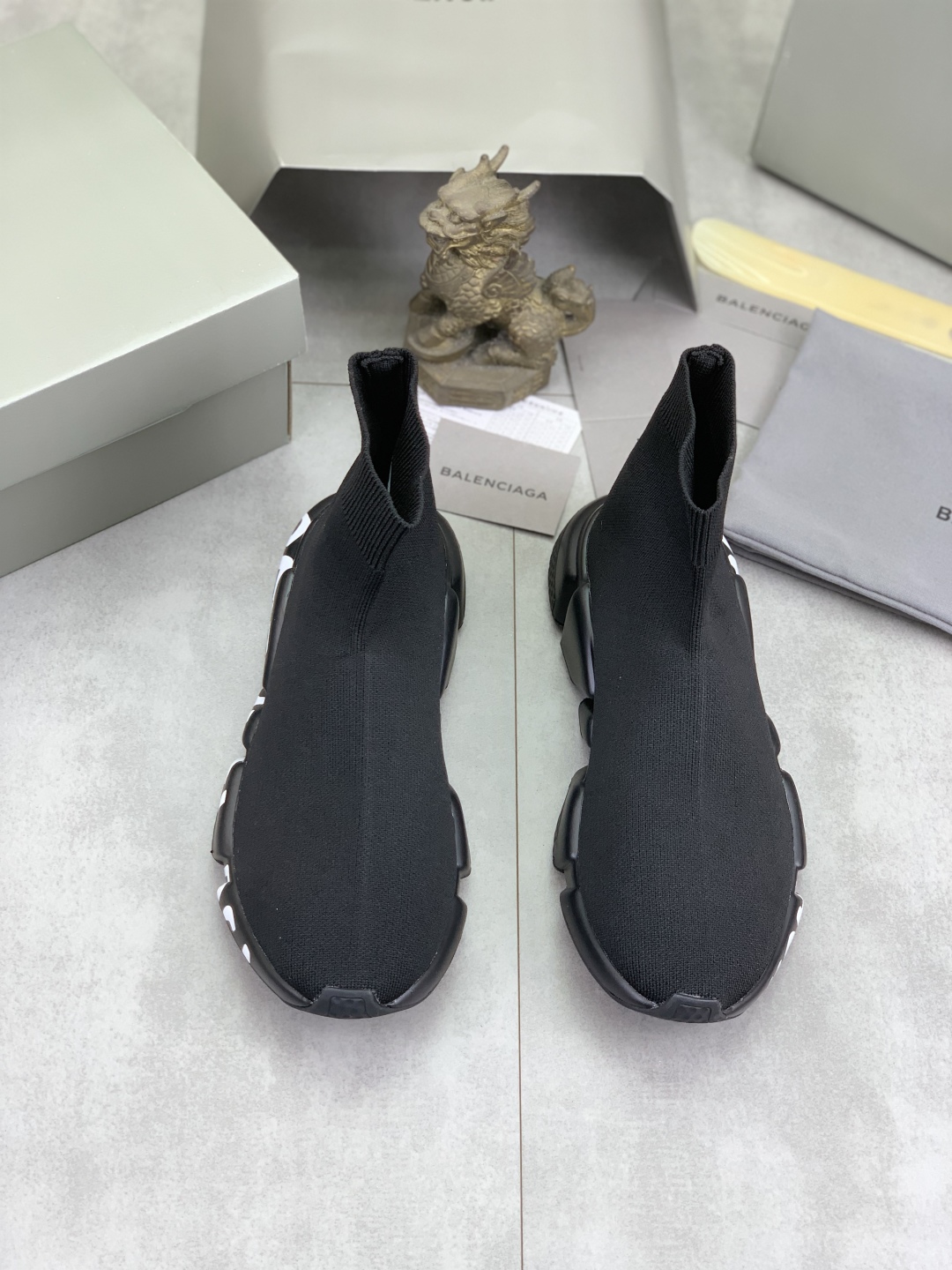 Balenciaga Speed 2.0 Black Knit Sock Sneakers - Ultimate Comfort & Style 3 cmp i1742572768524 8841 0 1