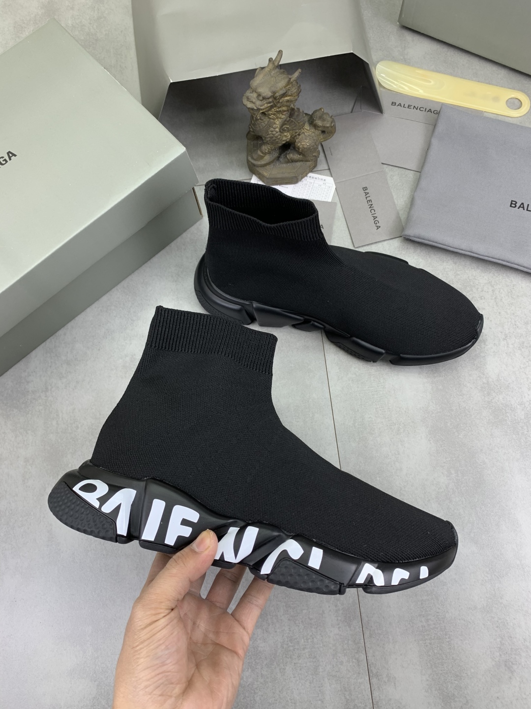 Balenciaga Speed 2.0 Black Knit Sock Sneakers - Ultimate Comfort & Style 7 cmp i1742572769870 3910 0 5