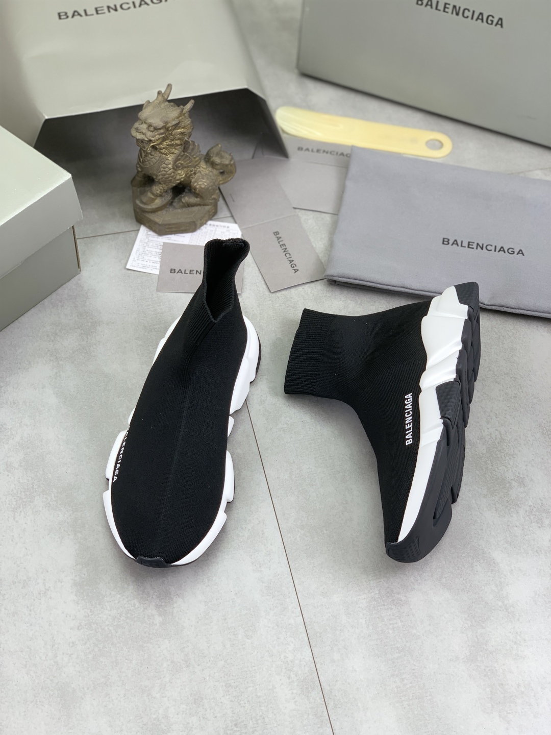 Balenciaga Speed 2.0 Black Knit Sock Sneakers - Ultimate Comfort and Style 4 cmp i1742572821600 685 0 2