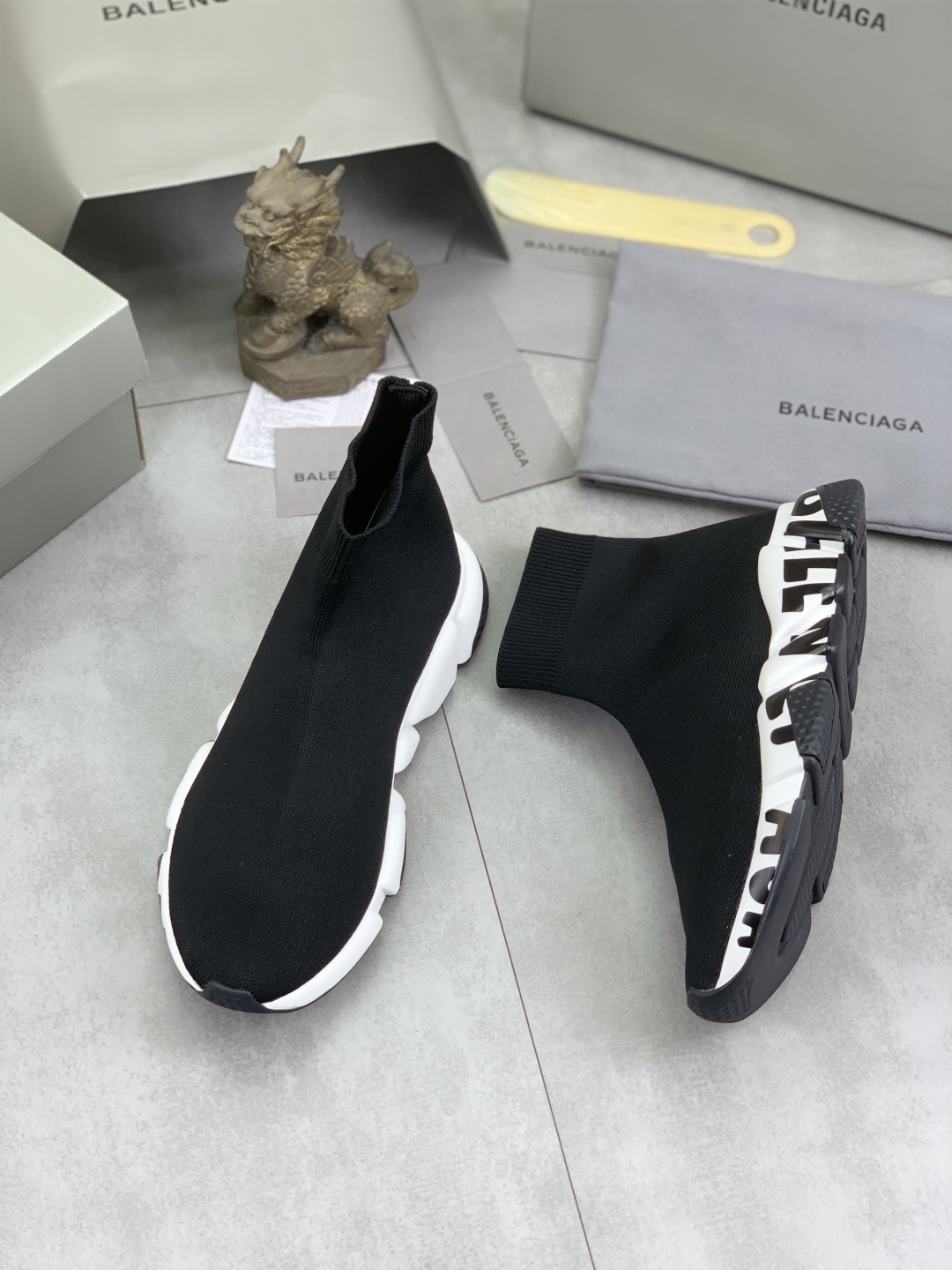 Balenciaga Speed 2.0 Black Knit Sock Sneakers - Unmatched Comfort and Style 4 cmp i1742572858767 4369 0 2