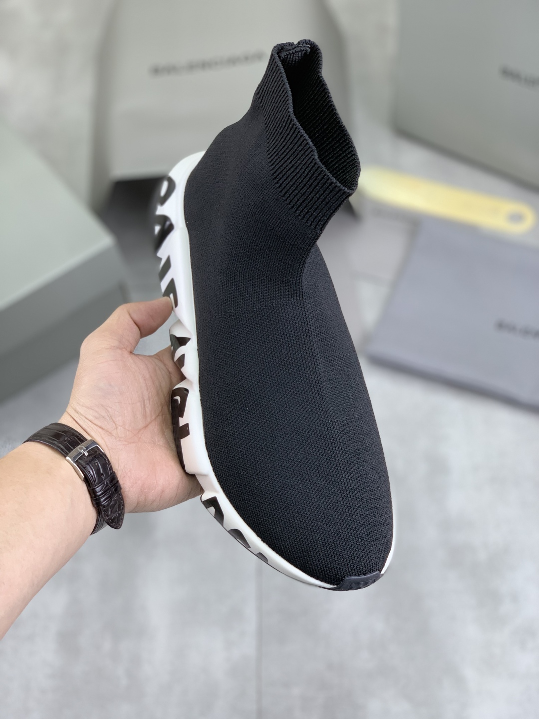 Balenciaga Speed 2.0 Black Knit Sock Sneakers - Unmatched Comfort and Style 2 cmp i1742572861905 3128 0 0