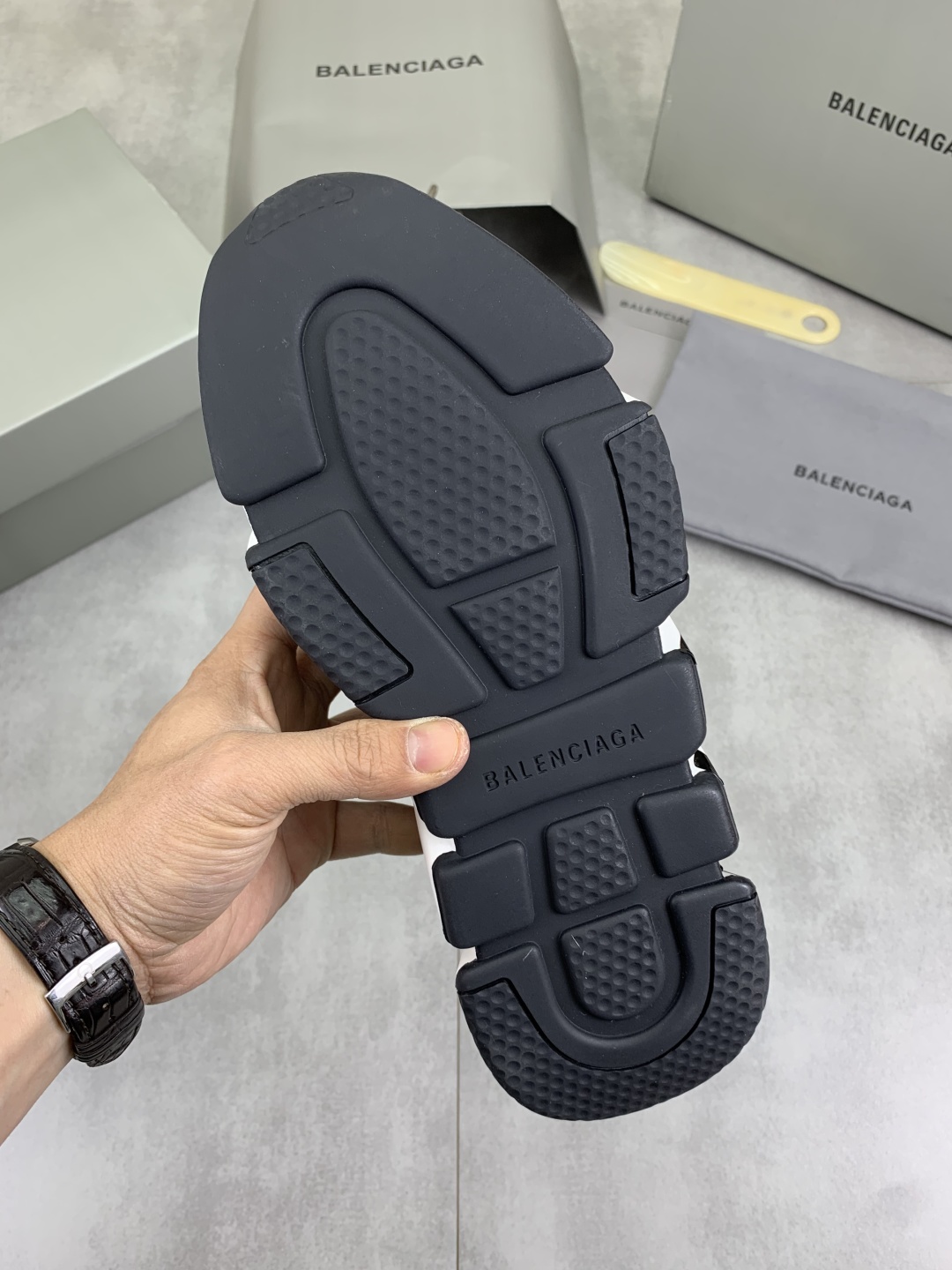 Balenciaga Speed 2.0 Black Knit Sock Sneakers - Unmatched Comfort and Style 10 cmp i1742572863413 1726 0 8