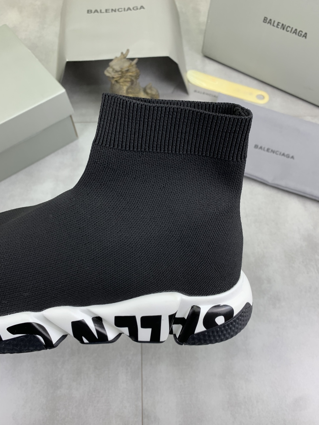 Balenciaga Speed 2.0 Black Knit Sock Sneakers - Unmatched Comfort and Style 8 cmp i1742572868895 9436 0 6