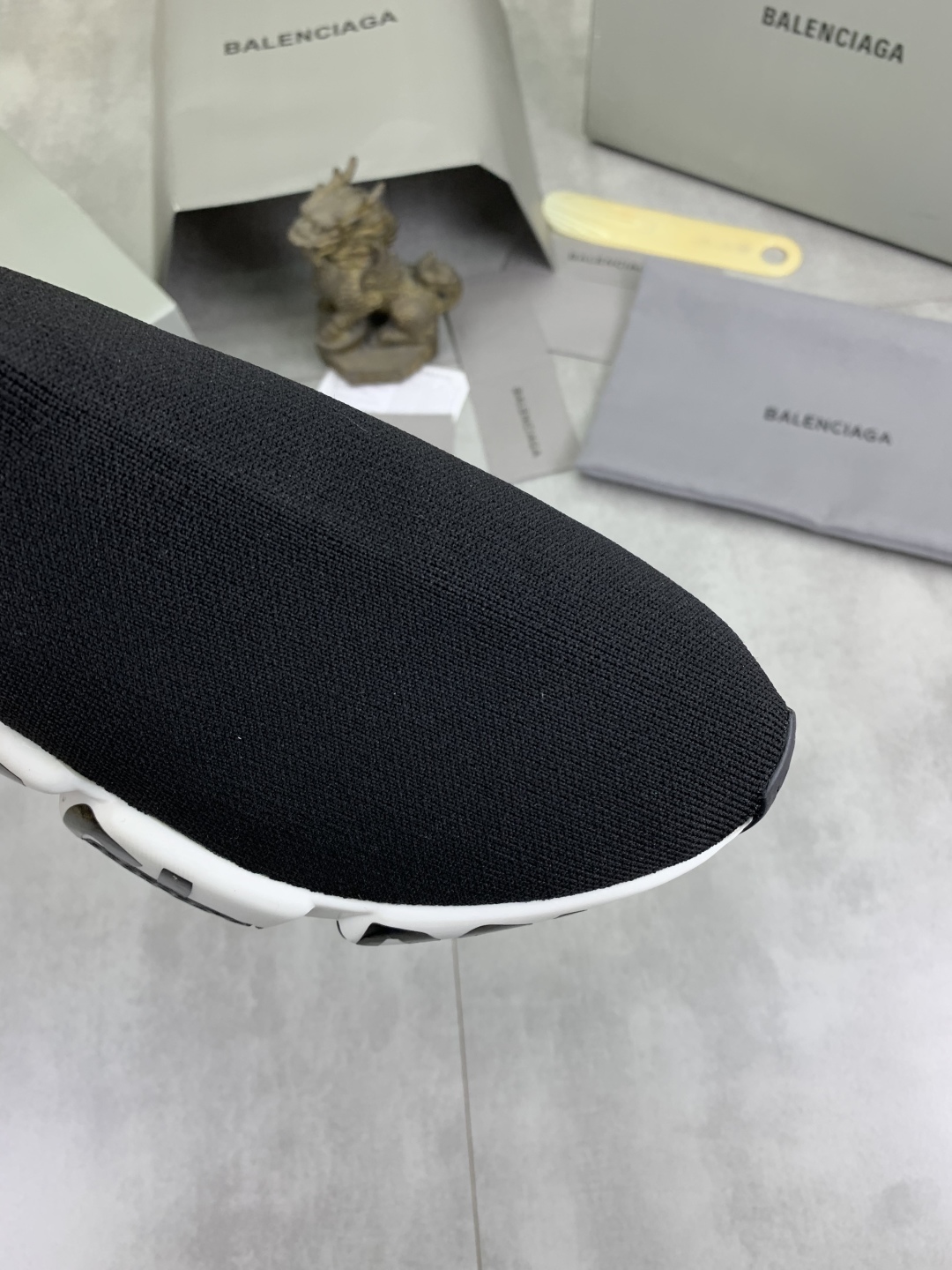 Balenciaga Speed 2.0 Black Knit Sock Sneakers - Unmatched Comfort and Style 6 cmp i1742572868979 9743 0 4