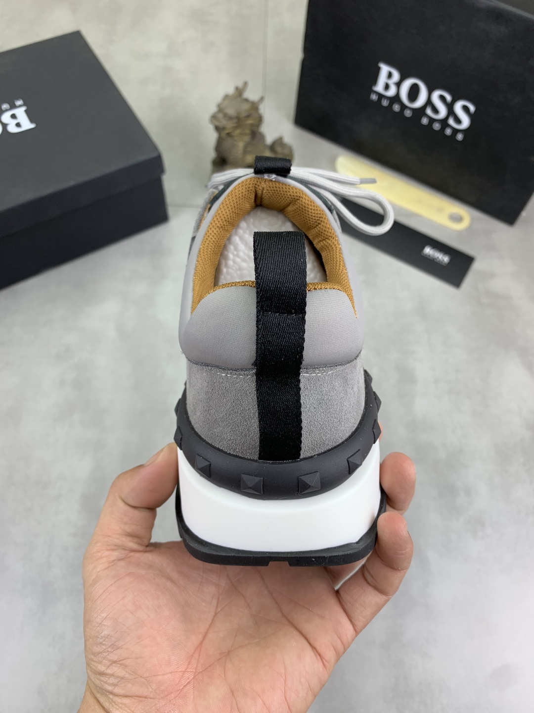 BOSS Classic Lace-Up Men's Sneakers - Premium Leather, Breathable Design 9 cmp i1742656765176 9693 0 7
