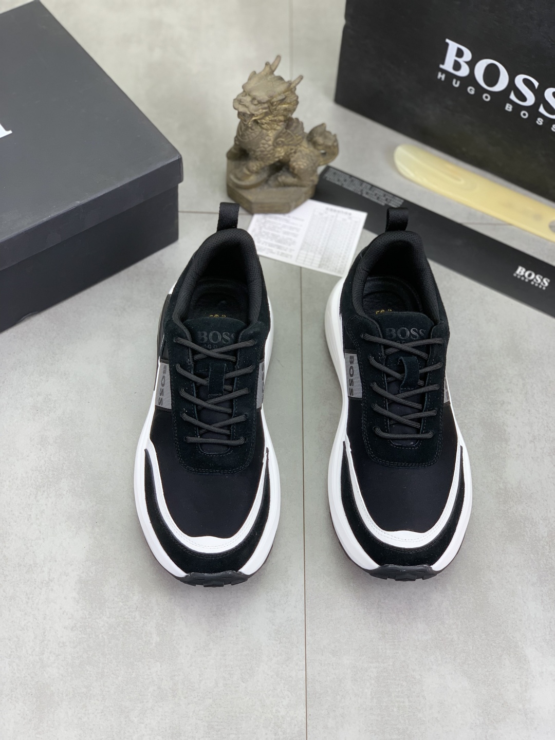 BOSS Men's Classic Lace-Up Sneakers in Black Leather and Breathable Fabric 3 cmp i1742656846982 8603 0 1