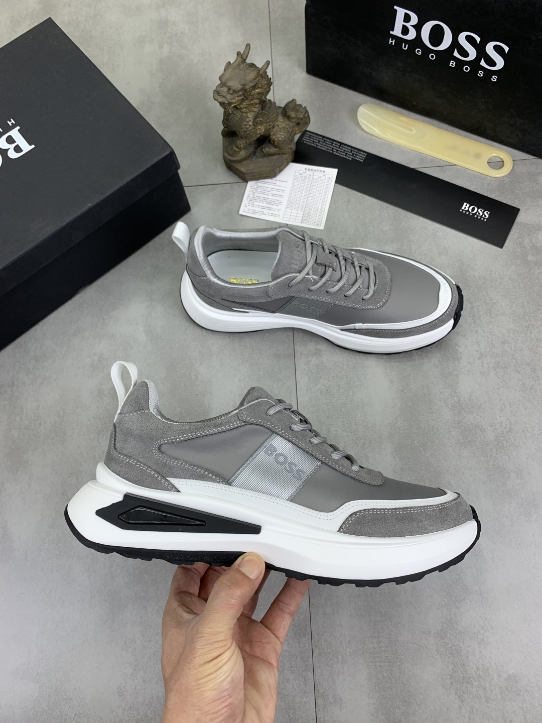 BOSS 2025 Classic Lace-Up Sneakers - Premium Leather & Breathable Fabric 7 cmp i1742656869466 7620 0 5