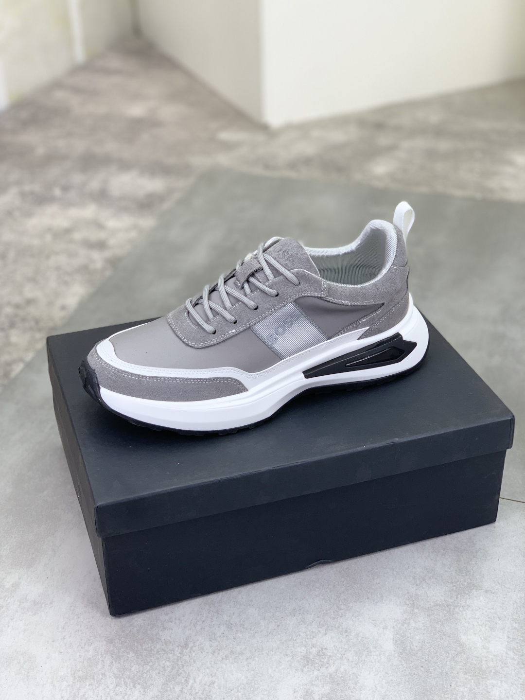 BOSS 2025 Classic Lace-Up Sneakers - Premium Leather & Breathable Fabric 5 cmp i1742656873637 2111 0 3