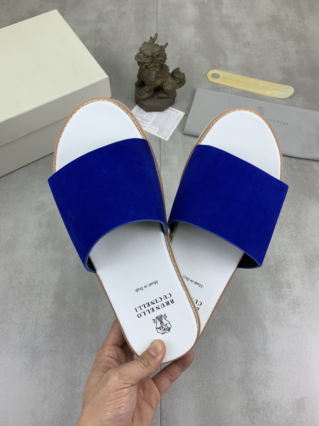 Precio de fábrica P170Brunello Cucinelli BC New Suede Slippers, 25ss Nueva colección Esta zapatilla 