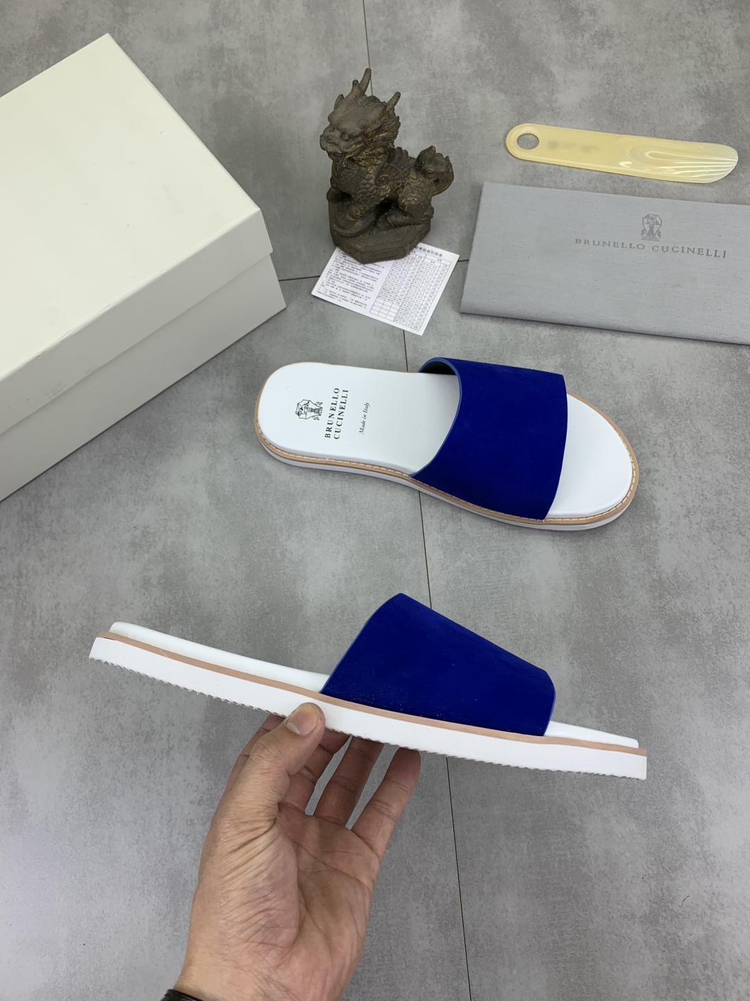 Precio de fábrica P170Brunello Cucinelli BC New Suede Slippers, 25ss Nueva colección Esta zapatilla 