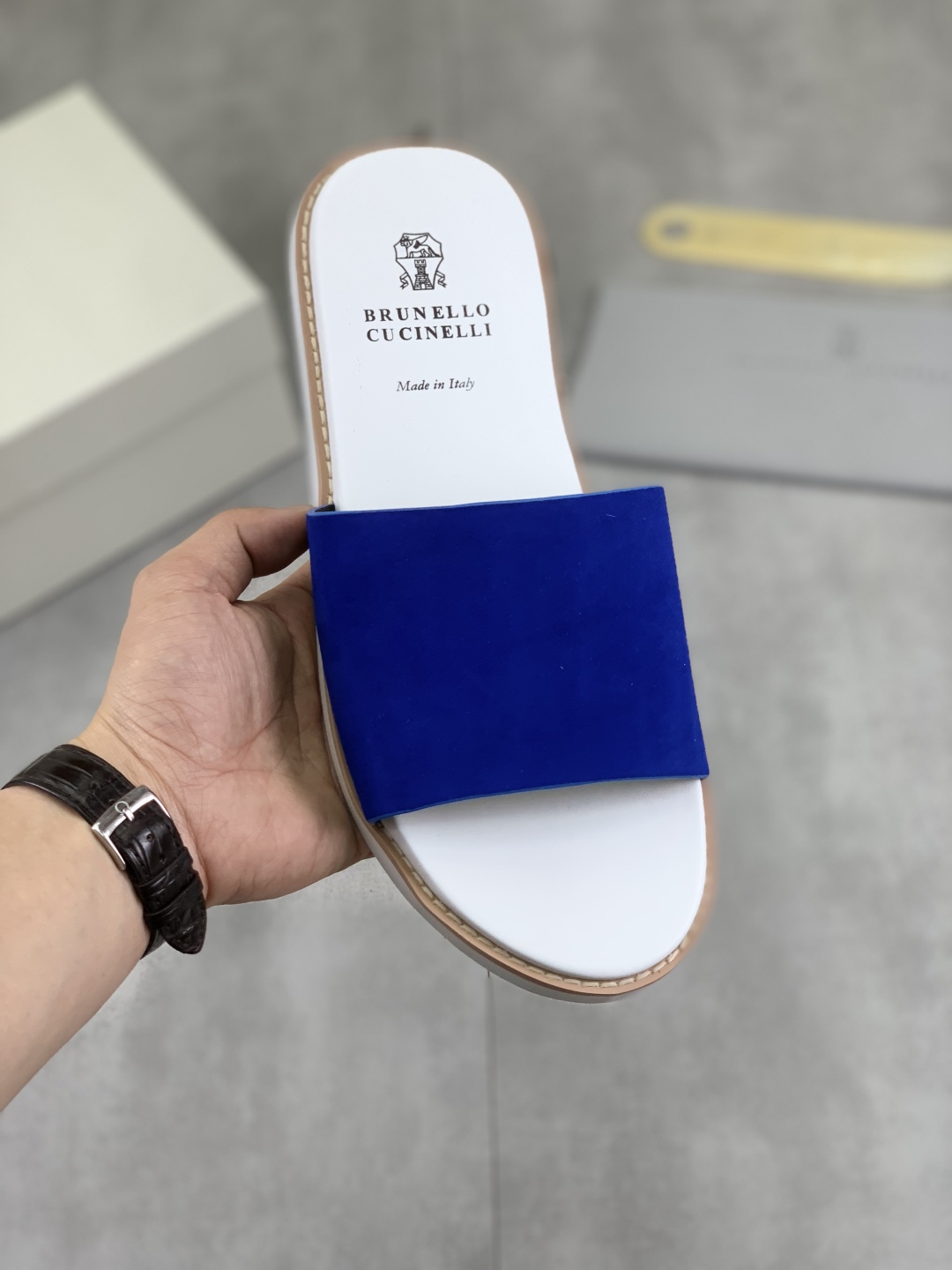Precio de fábrica P170Brunello Cucinelli BC New Suede Slippers, 25ss Nueva colección Esta zapatilla 