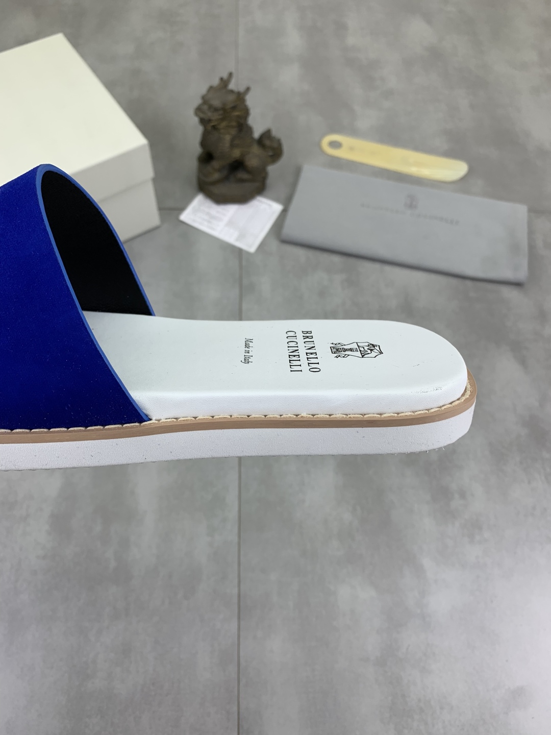 Precio de fábrica P170Brunello Cucinelli BC New Suede Slippers, 25ss Nueva colección Esta zapatilla 