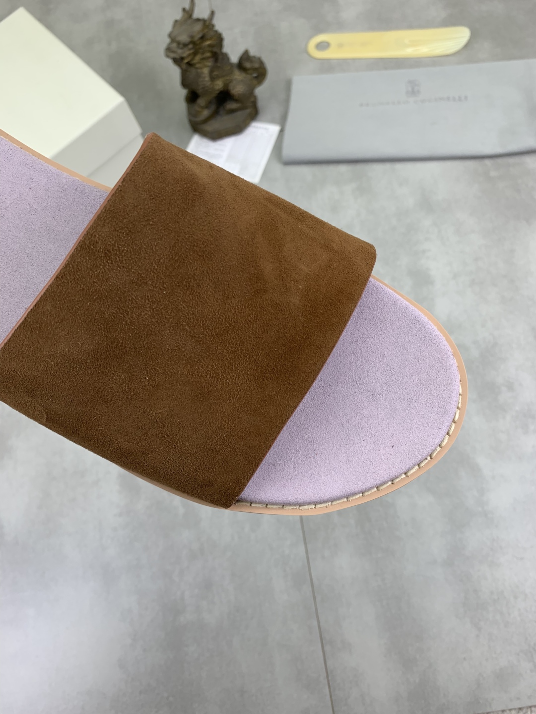 Precio de fábrica P170 Brunello Cucinelli BC Nuevas zapatillas de ante, 25ss Nueva colección ¡Esta s