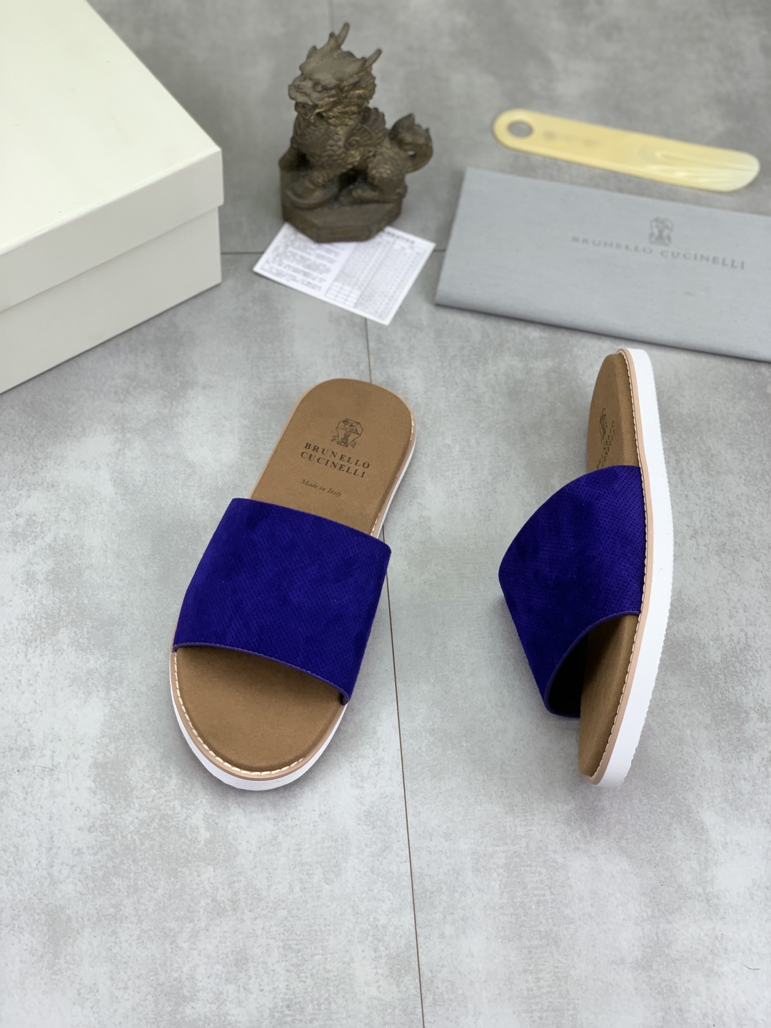 Precio de fábrica P170Brunello Cucinelli BC New Suede Slippers, 25ss Nueva colección Esta zapatilla 